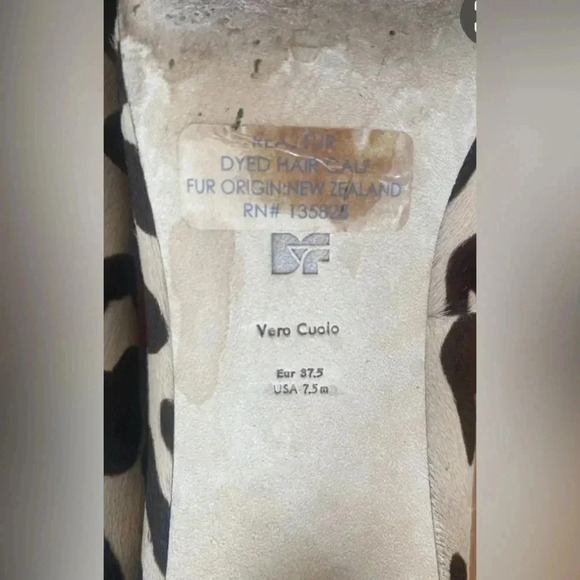 Diane Von Firstenberg Meina Calf Hair Leopard-Print Pumps from Saks GUC Size 7.5 - Picture 11 of 12